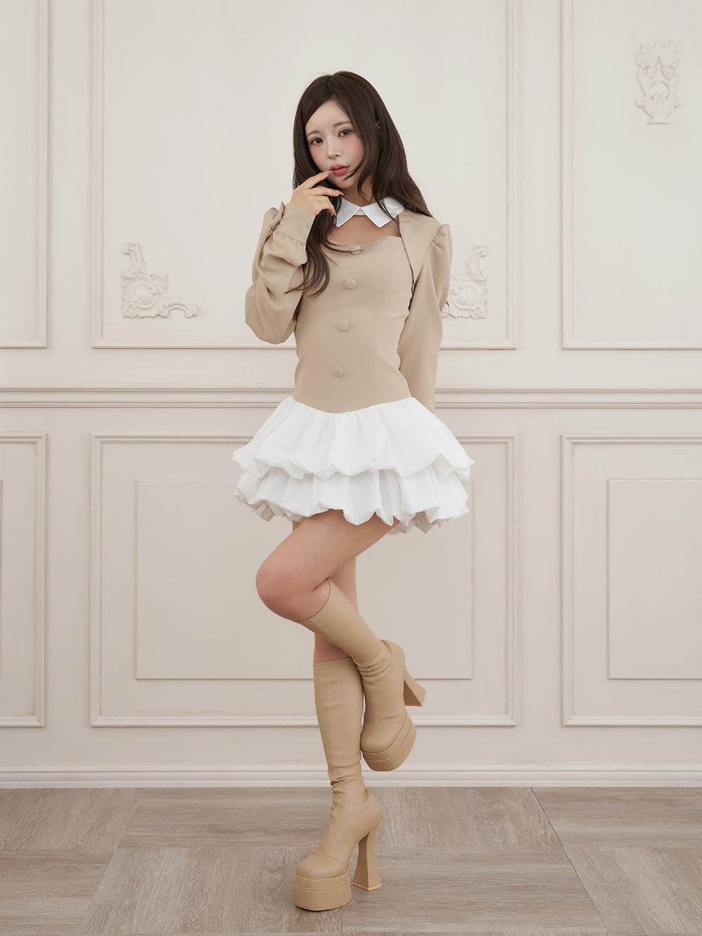 モデル：158cm（着用サイズ：FREE　着用カラー：BEG）