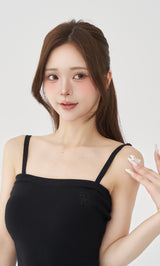 モデル：158cm（着用サイズ：FREE　着用カラー：BLK）