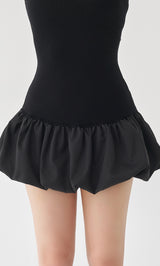 モデル：158cm（着用サイズ：FREE　着用カラー：BLK）