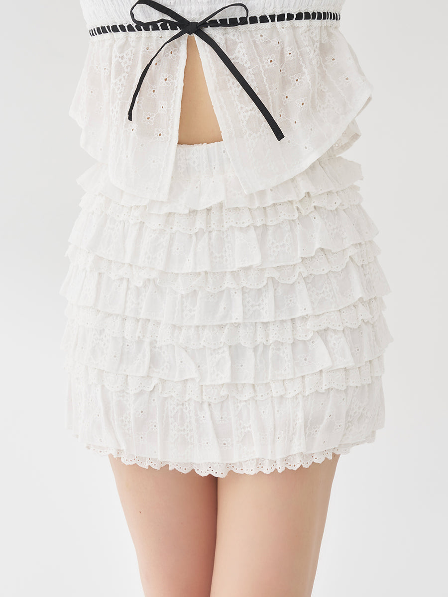 モデル：158cm（着用サイズ：FREE　着用カラー：WHT）
