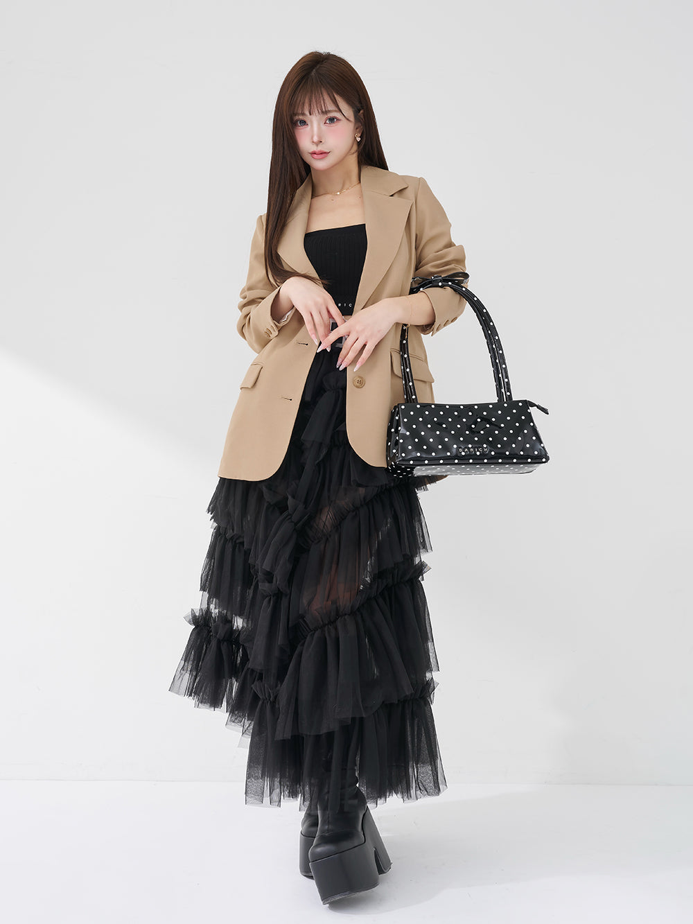 サイズ：FREE　カラー：BLK