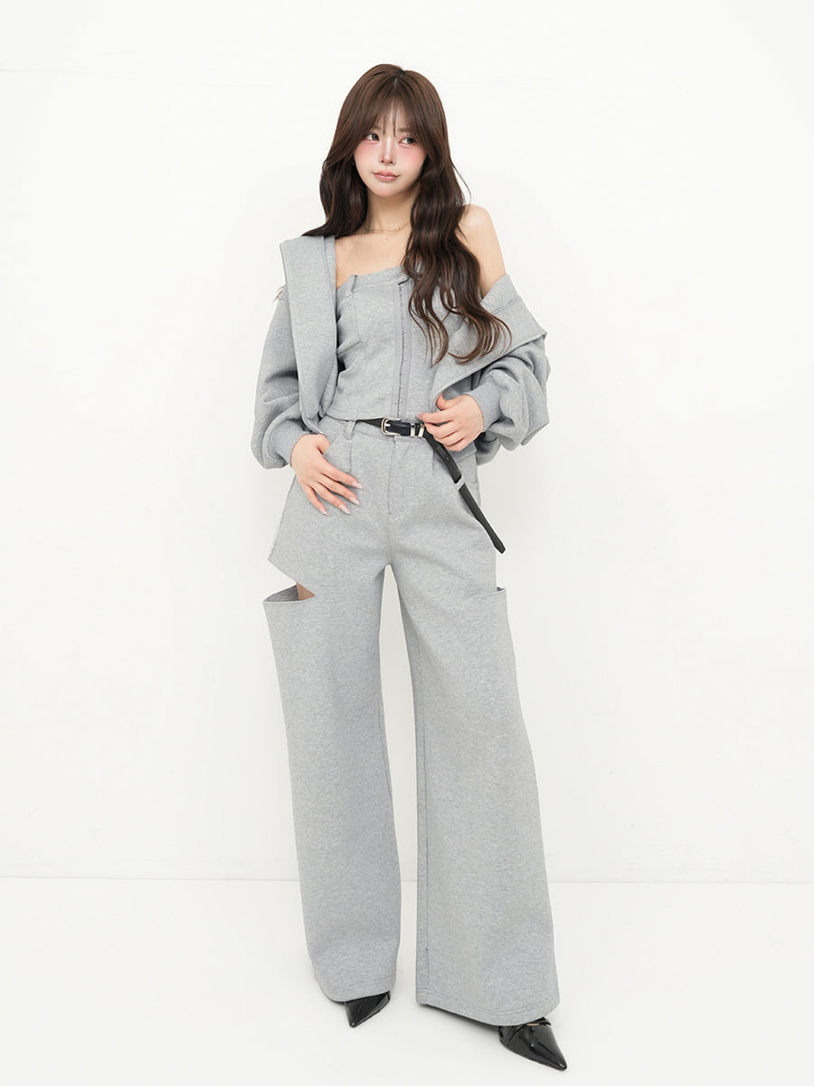 モデル：158cm（着用サイズ：FREE　着用カラー：GRY）