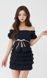 モデル：158cm（着用サイズ：FREE　着用カラー：BLK）