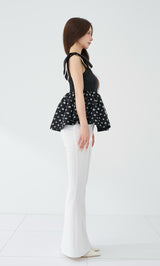 モデル：158cm（着用サイズ：FREE　着用カラー：BLK）