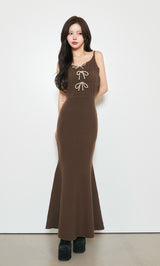 モデル：158cm（着用サイズ：FREE　着用カラー：BRN）