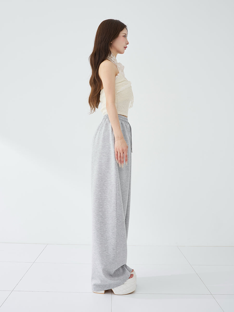 モデル：158cm（着用サイズ：FREE　着用カラー：GRY）