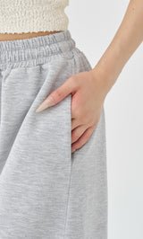 モデル：158cm（着用サイズ：FREE　着用カラー：GRY）
