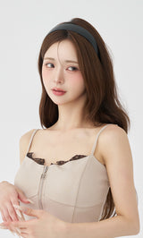 モデル：158cm（着用サイズ：FREE　着用カラー：BEG）