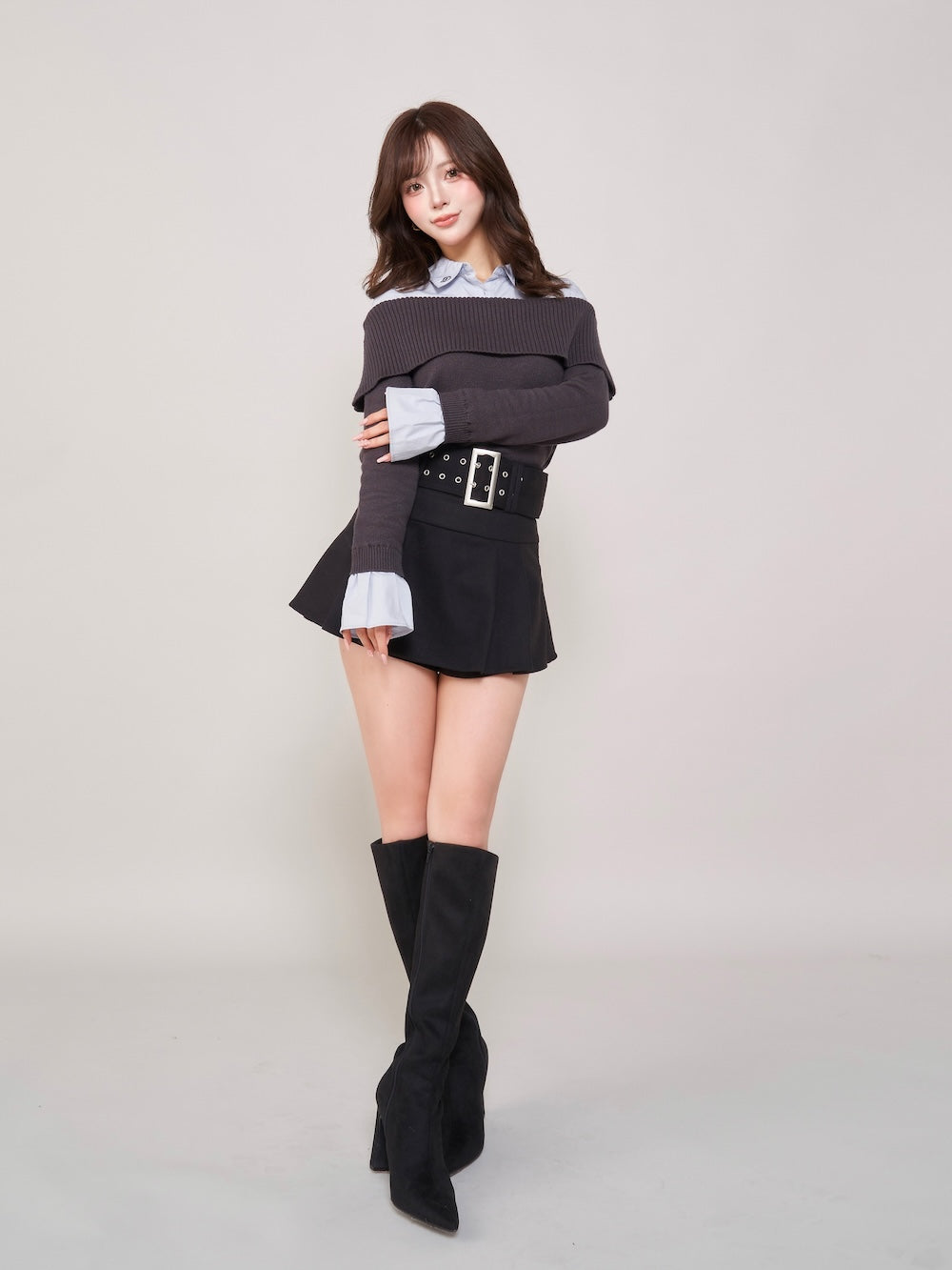 ハトメベルトプリーツミニスカート