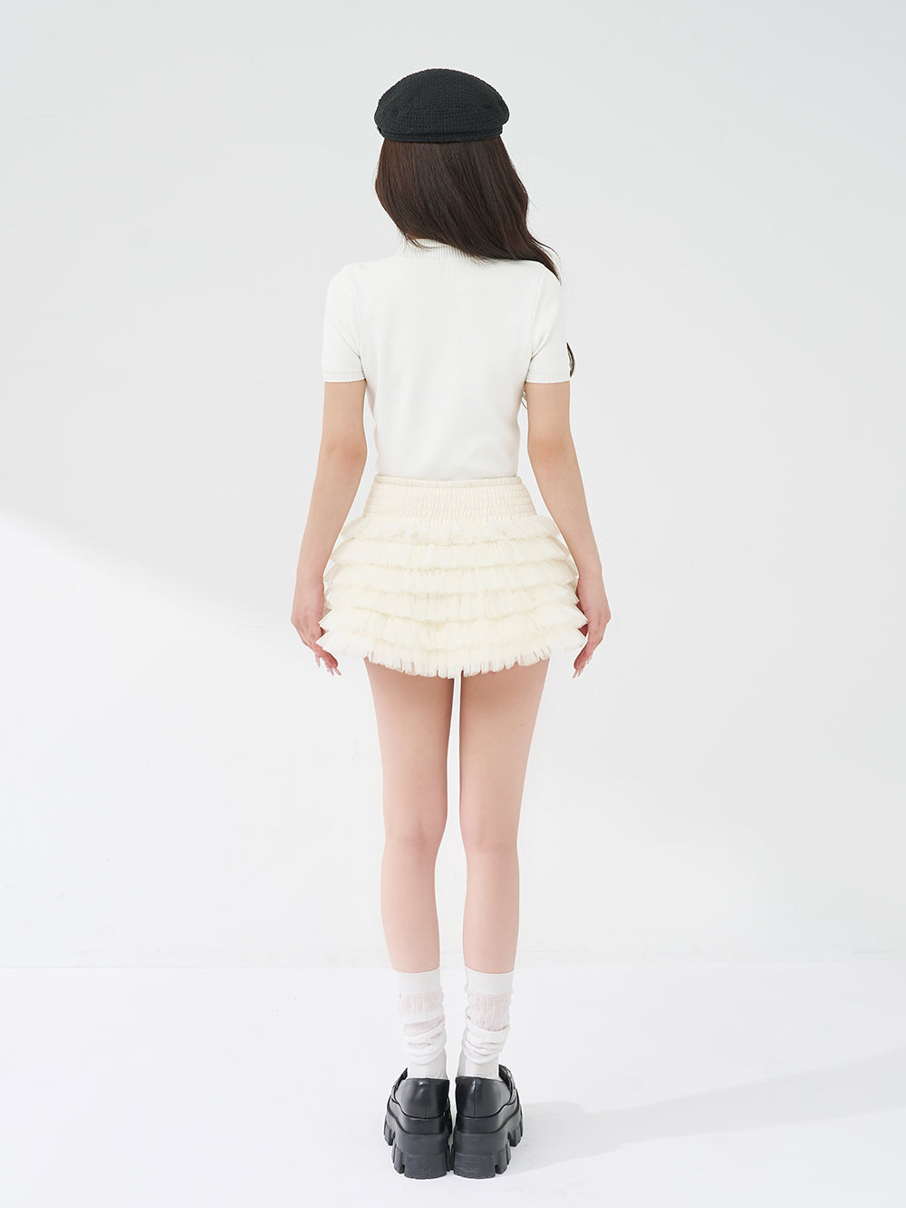モデル：158cm（着用サイズ：FREE　着用カラー：IVO）