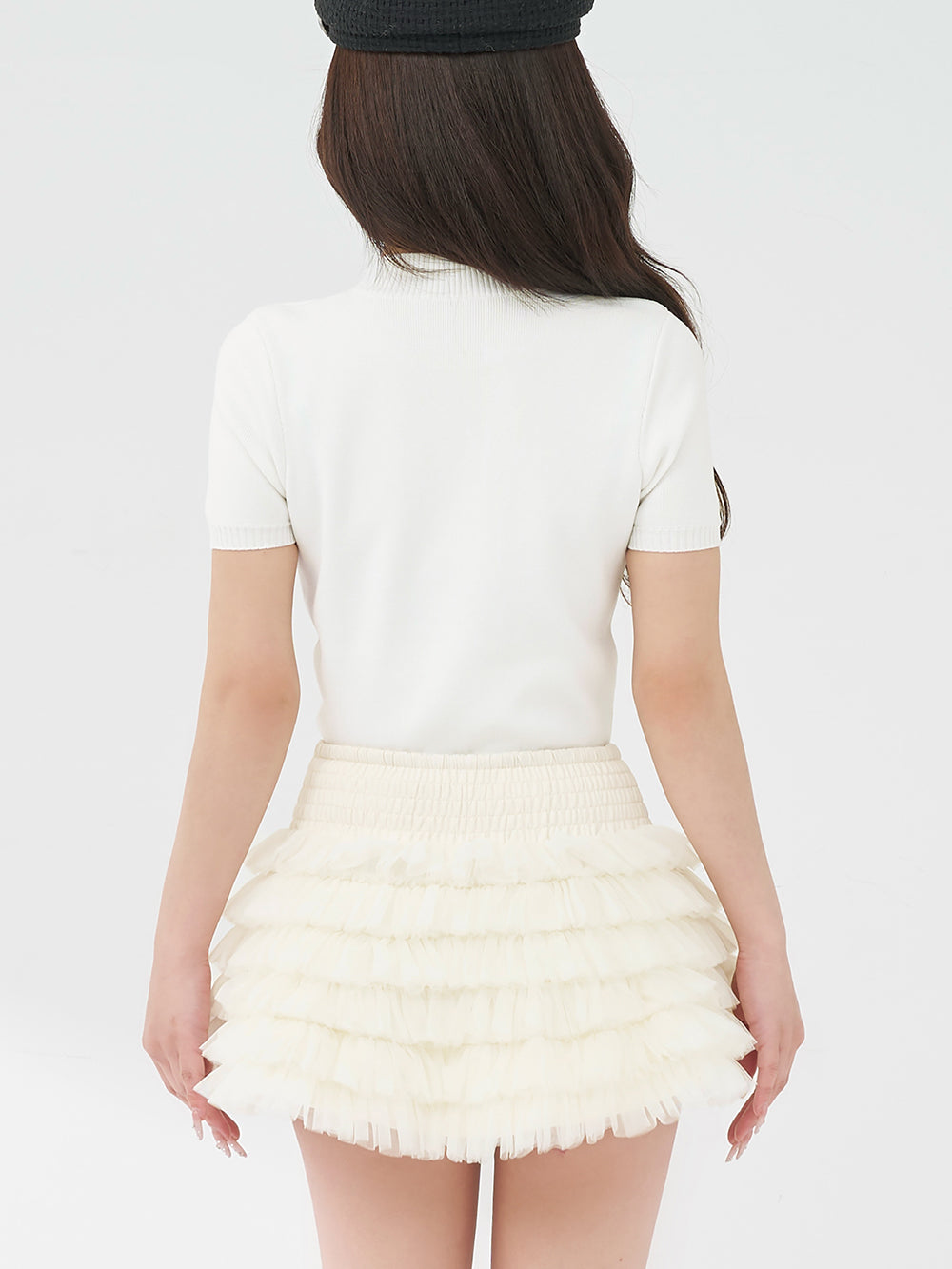 モデル：158cm（着用サイズ：FREE　着用カラー：WHT）