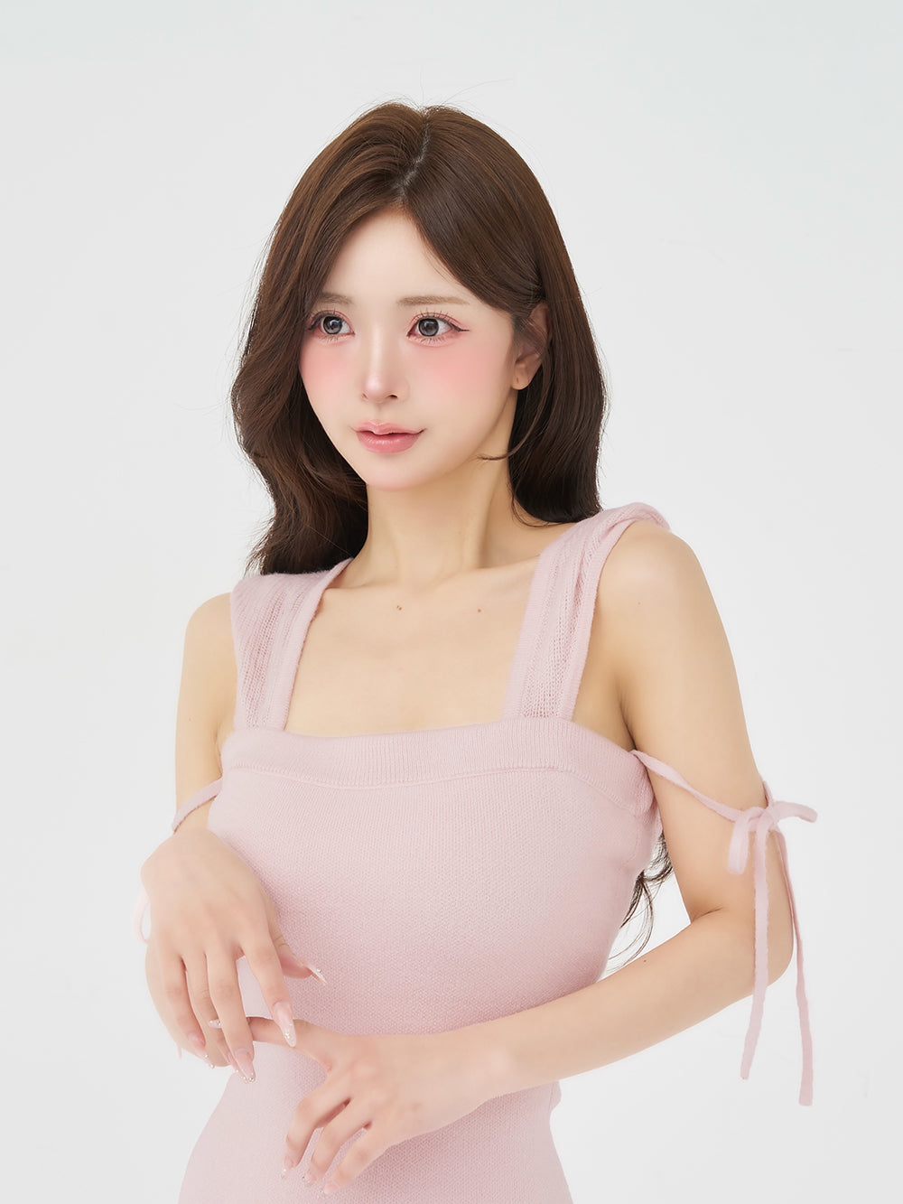 モデル：158cm（着用サイズ：FREE　着用カラー：PNK）