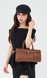 新品・未開封♡Darich♡ベルトデザインロングハンドバッグ　BRN ベルトデザインロングハンドバッグ – Darich