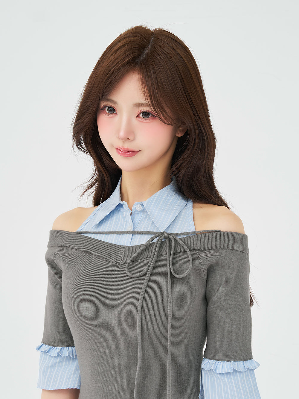 モデル：158cm（着用サイズ：FREE　着用カラー：GRY）