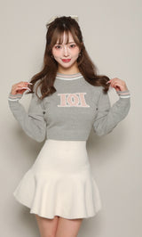 モデル：158cm（着用サイズ：FREE　着用カラー：GRY）