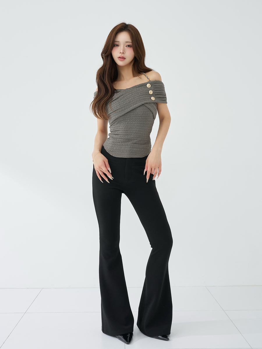 モデル：158cm（着用サイズ：FREE　着用カラー：GRY）