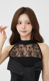 モデル：158cm（着用サイズ：FREE　着用カラー：BLK）