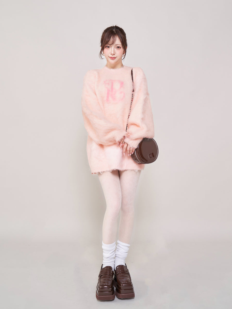 モデル：158cm（着用サイズ：FREE　着用カラー：PNK）