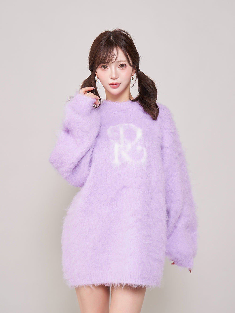 モデル：158cm（着用サイズ：FREE　着用カラー：PUR）