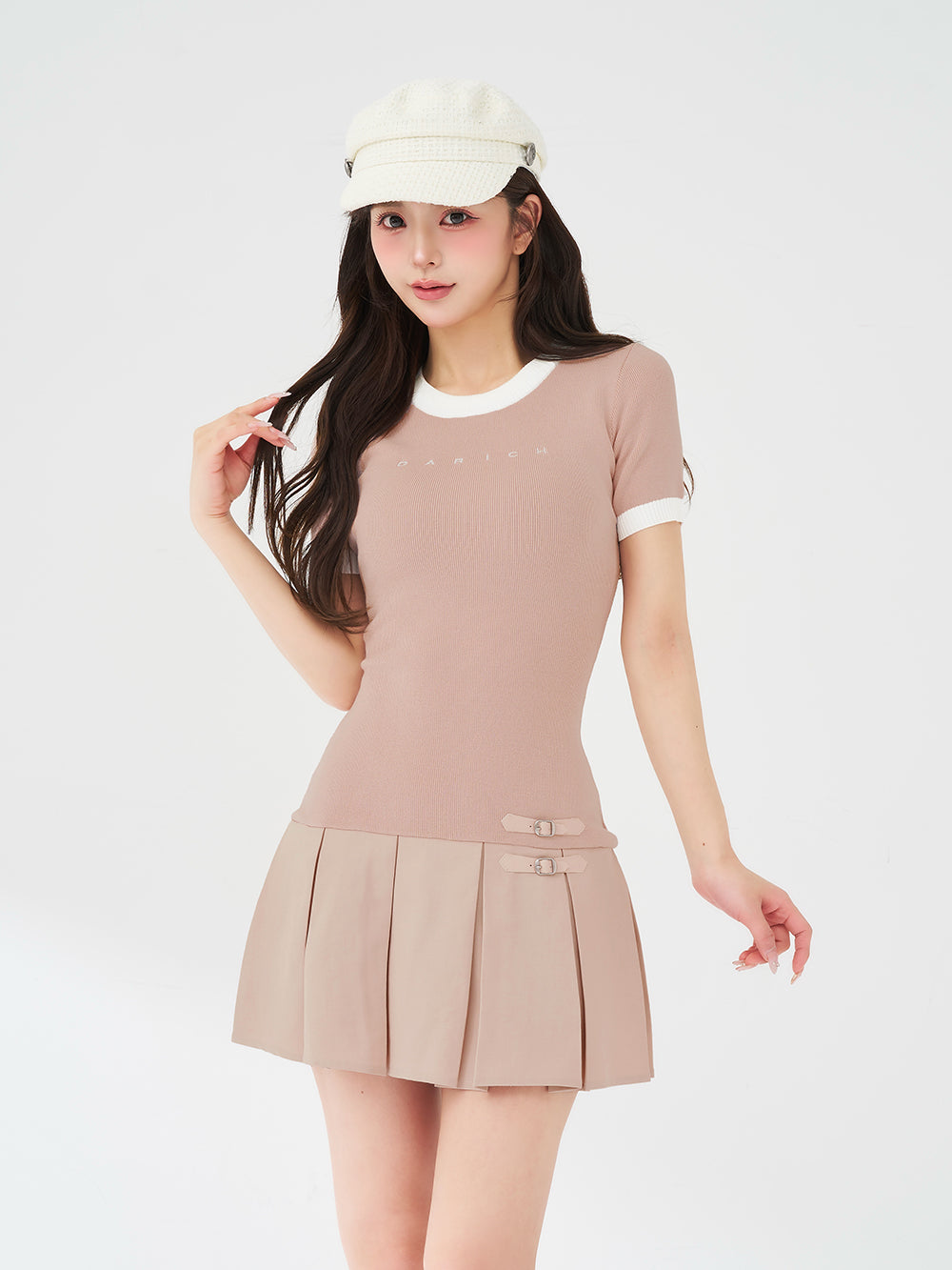 モデル：158cm（着用サイズ：FREE　着用カラー：PNK）