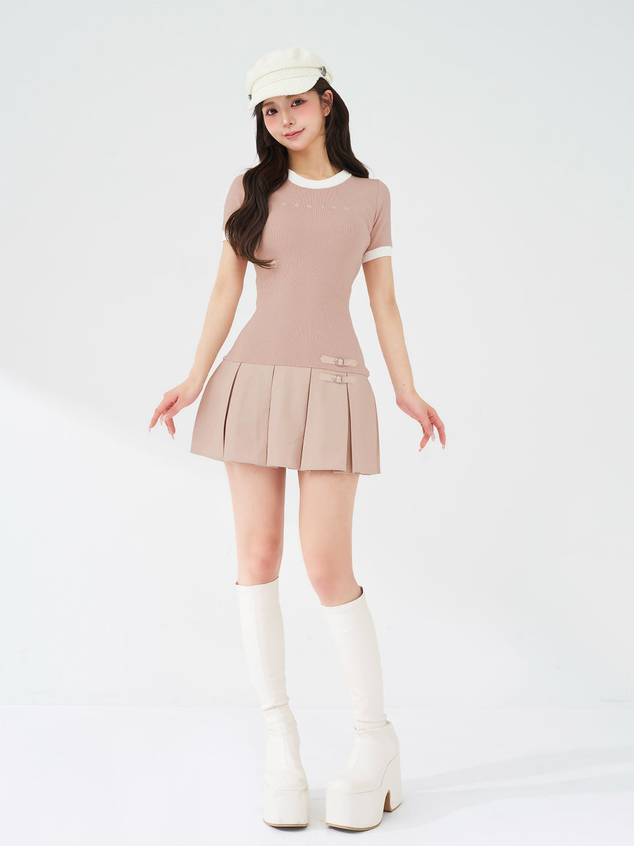 モデル：158cm（着用サイズ：FREE　着用カラー：PNK）