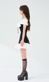 モデル：158cm（着用サイズ：FREE　着用カラー：BLK）