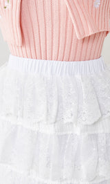 モデル：158cm（着用サイズ：FREE　着用カラー：WHT）