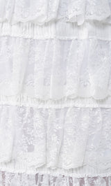 モデル：158cm（着用サイズ：FREE　着用カラー：WHT）