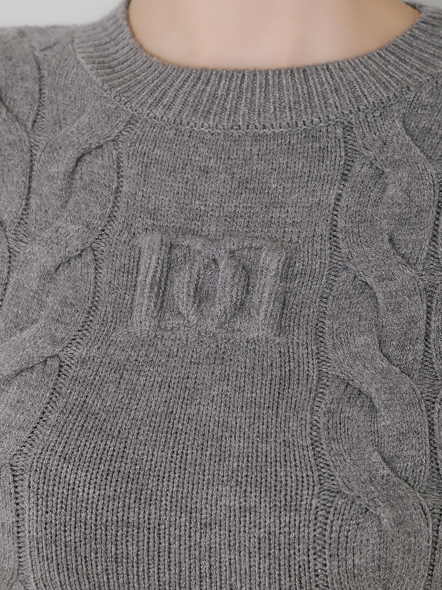 モデル：158cm（着用サイズ：FREE　着用カラー：GRY）