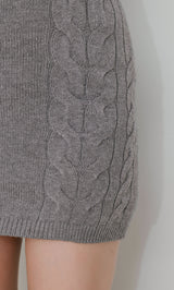 モデル：158cm（着用サイズ：FREE　着用カラー：GRY）