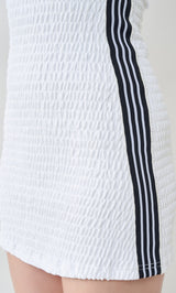 モデル：158cm（着用サイズ：FREE　着用カラー：WHT）