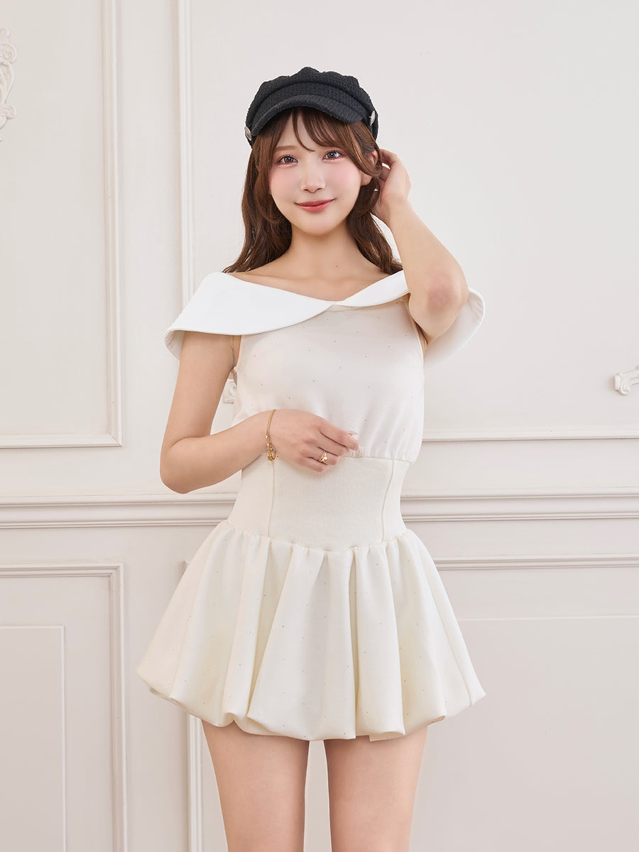 モデル：162cm（着用サイズ：FREE　着用カラー：WHT）
