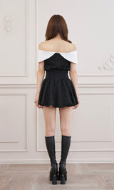 モデル：162cm（着用サイズ：FREE　着用カラー：BLK）