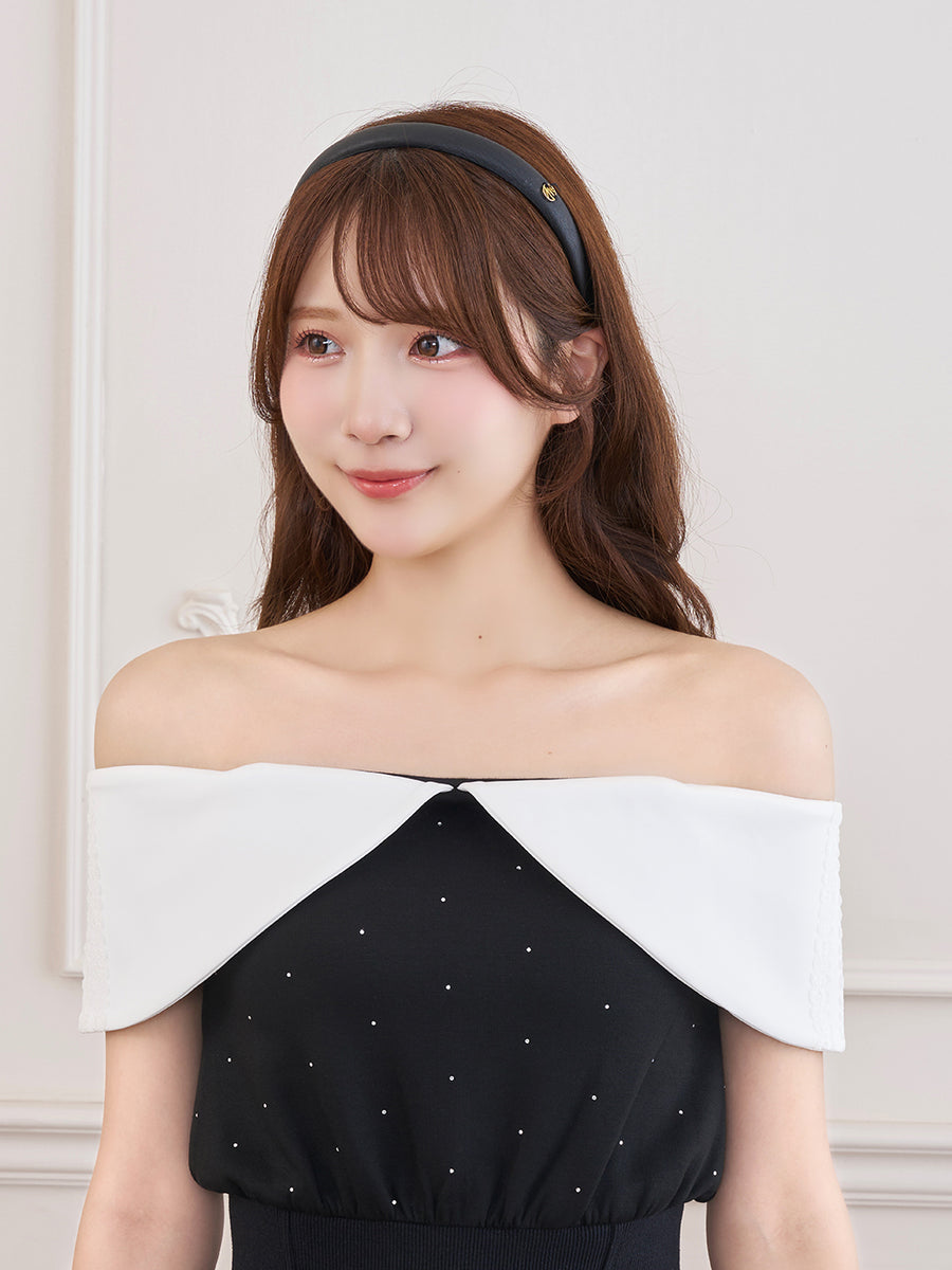 モデル：162cm（着用サイズ：FREE　着用カラー：BLK）