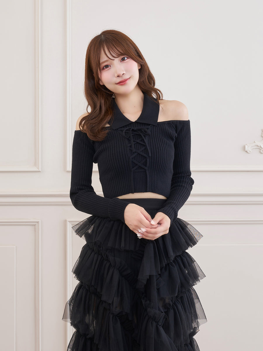 モデル：162cm（着用サイズ：FREE　着用カラー：BLK）