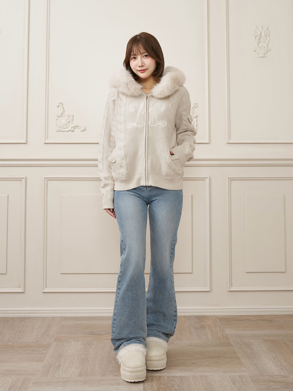 モデル：162cm（着用サイズ：FREE　着用カラー：L-GRY）