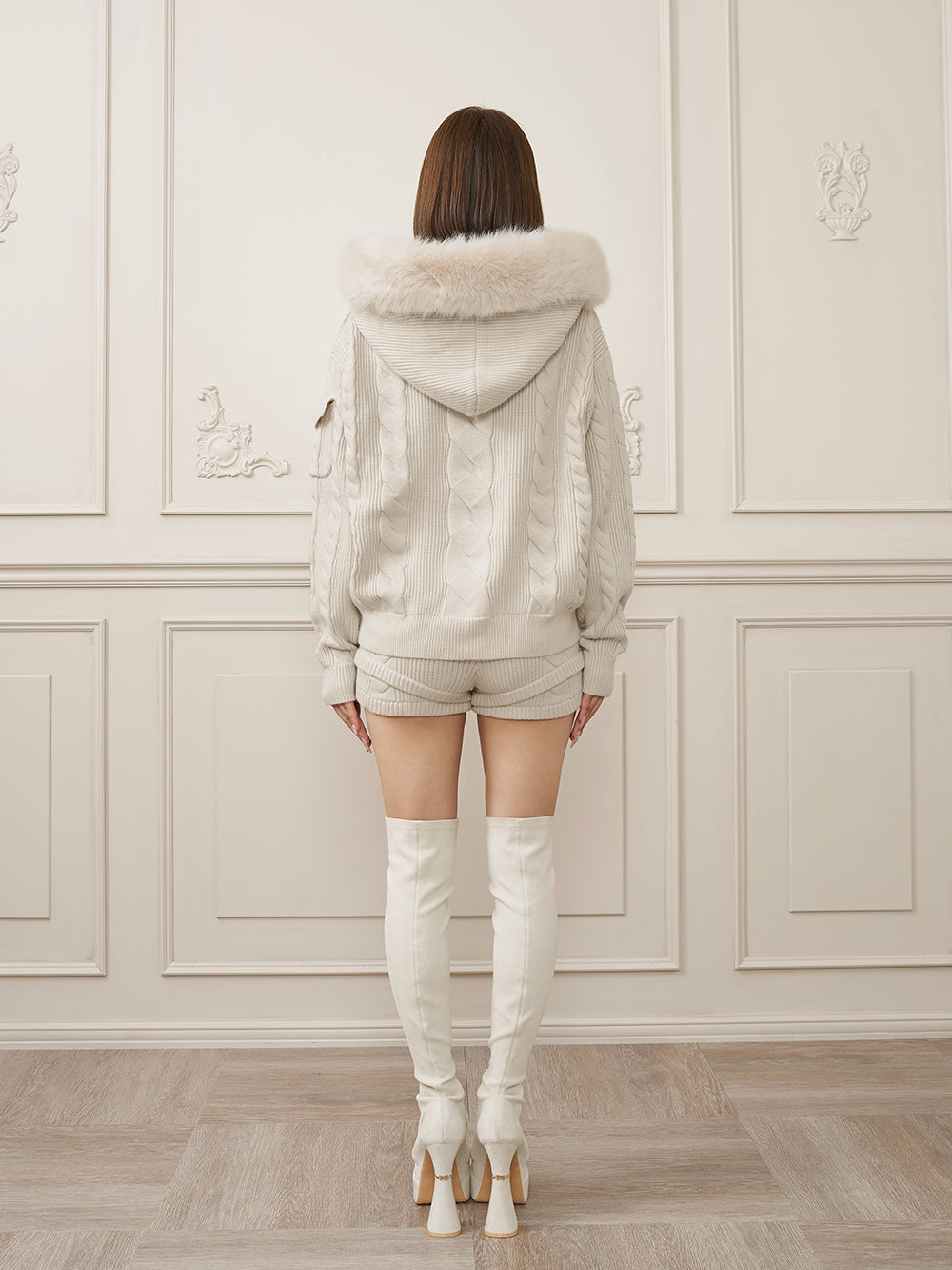 モデル：162cm（着用サイズ：FREE　着用カラー：L-GRY）