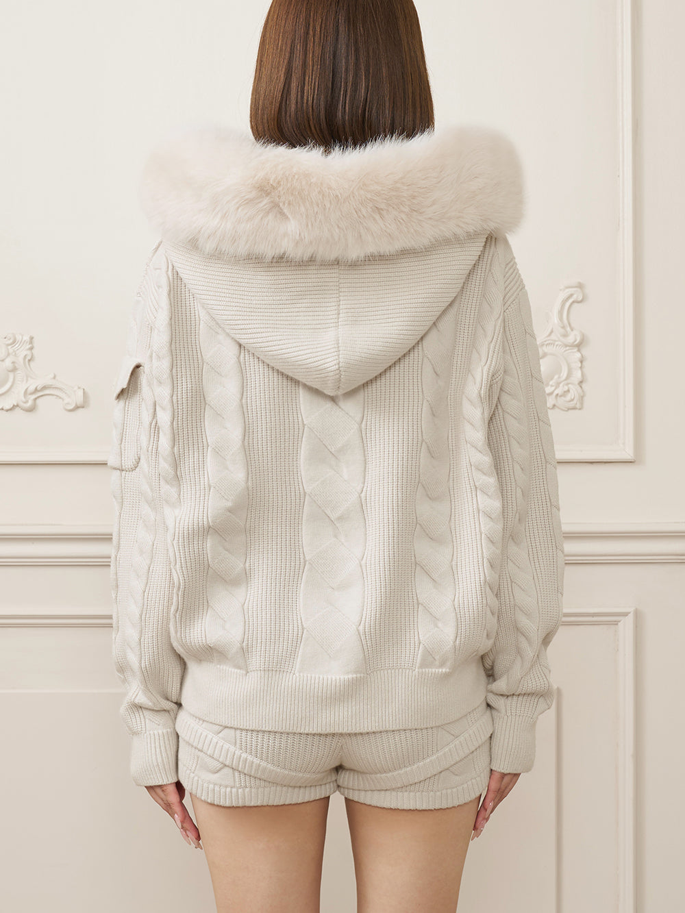 モデル：162cm（着用サイズ：FREE　着用カラー：L-GRY）