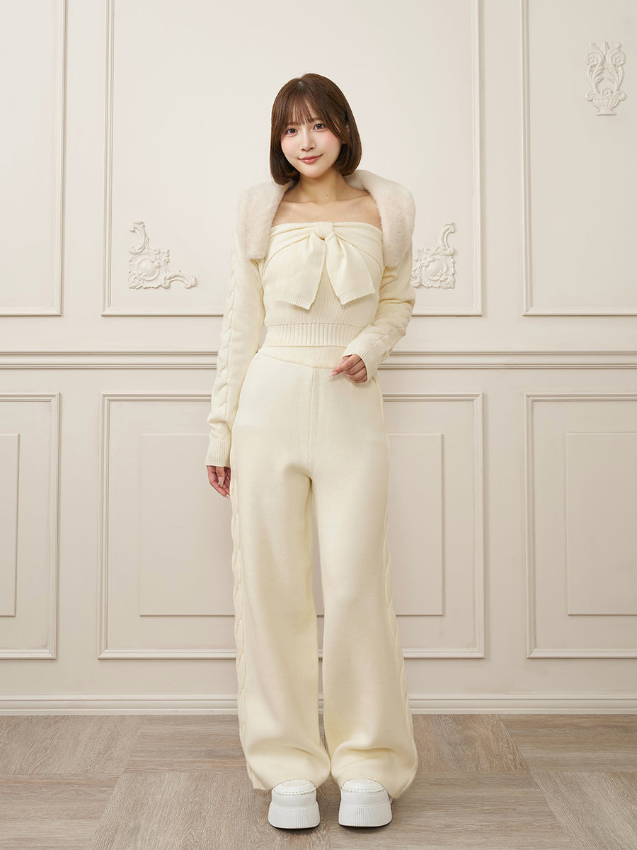 モデル：162cm（着用サイズ：FREE　着用カラー：WHT）