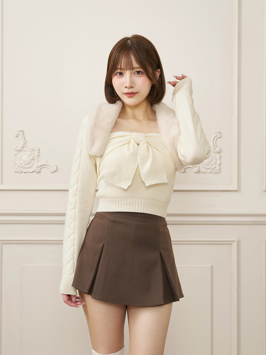 モデル：162cm（着用サイズ：FREE　着用カラー：WHT）