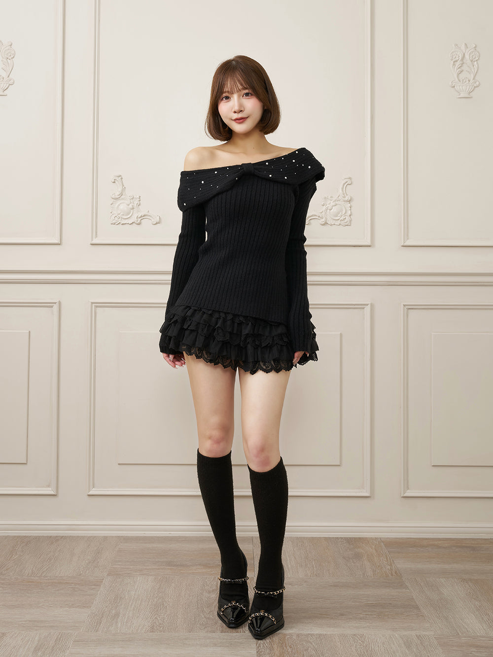 モデル：162cm（着用サイズ：FREE　着用カラー：BLK）
