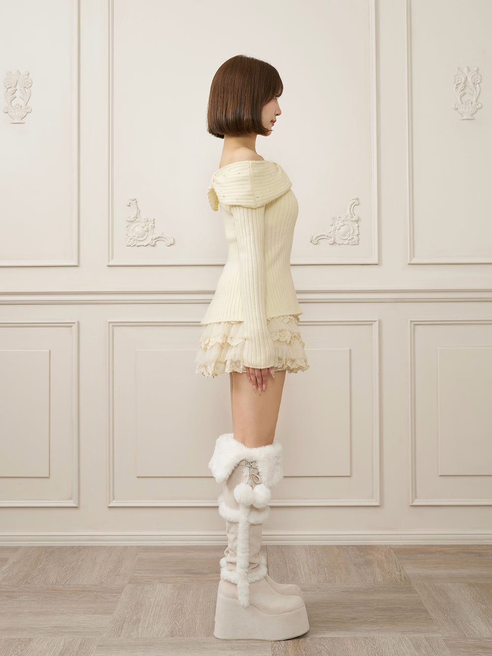 モデル：162cm（着用サイズ：FREE　着用カラー：WHT）