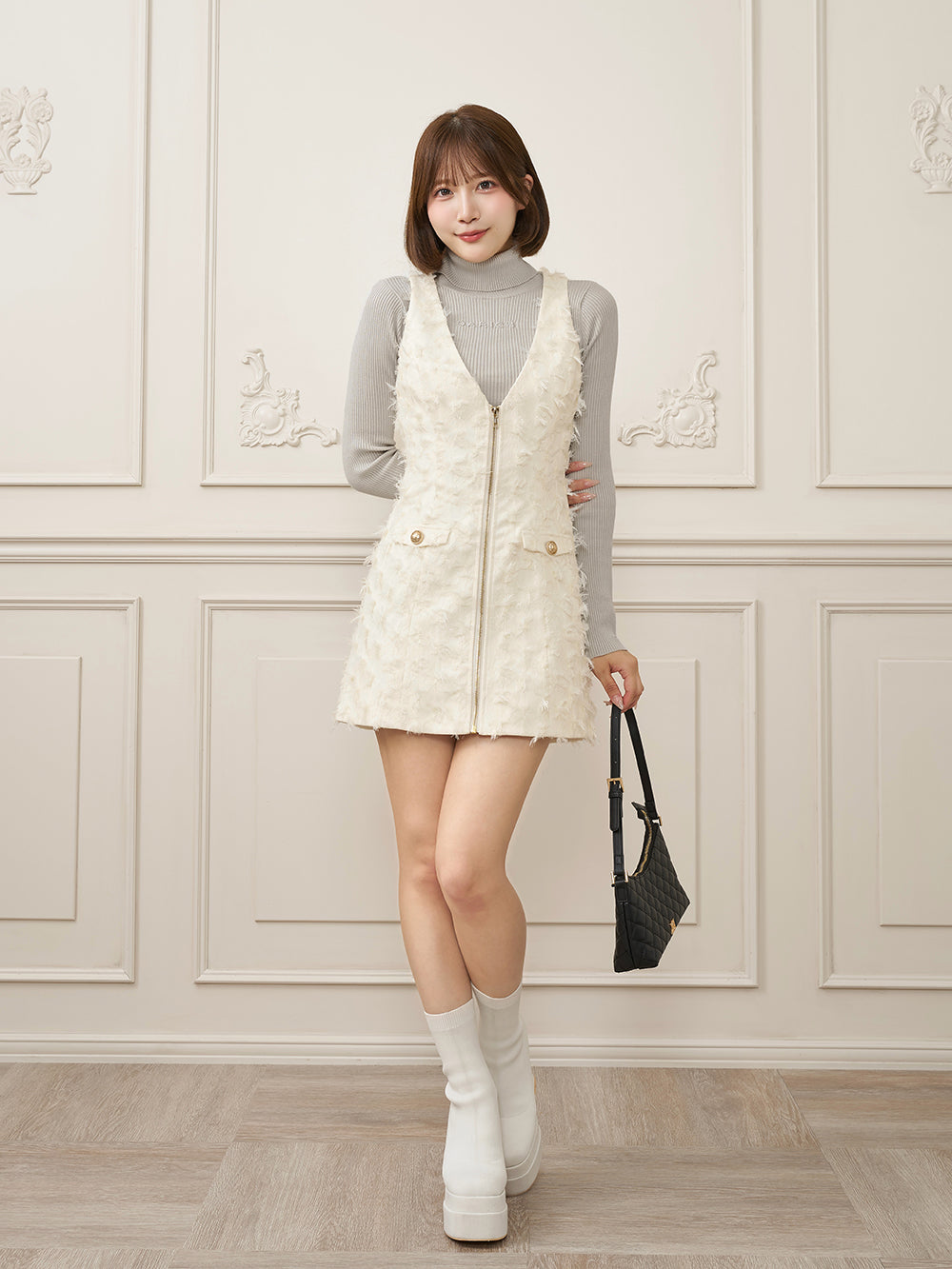 モデル：162cm（着用サイズ：S　着用カラー：WHT）