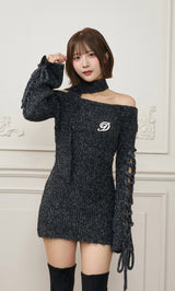 モデル：162cm（着用サイズ：FREE　着用カラー：BLK）