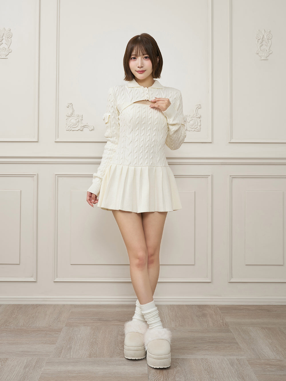 モデル：162cm（着用サイズ：FREE　着用カラー：WHT）