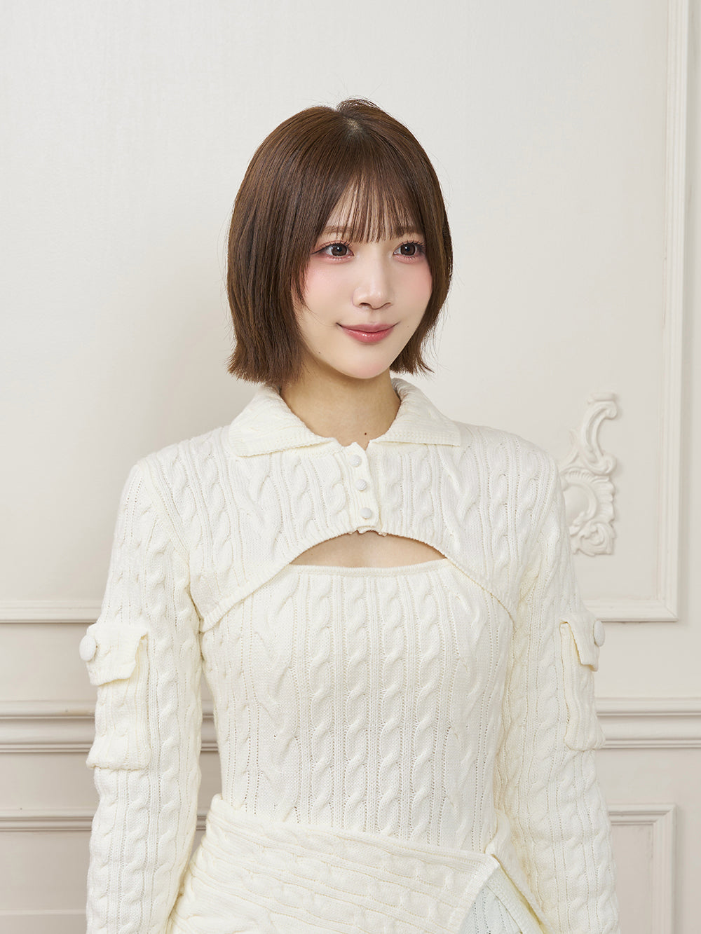 モデル：162cm（着用サイズ：FREE　着用カラー：WHT）