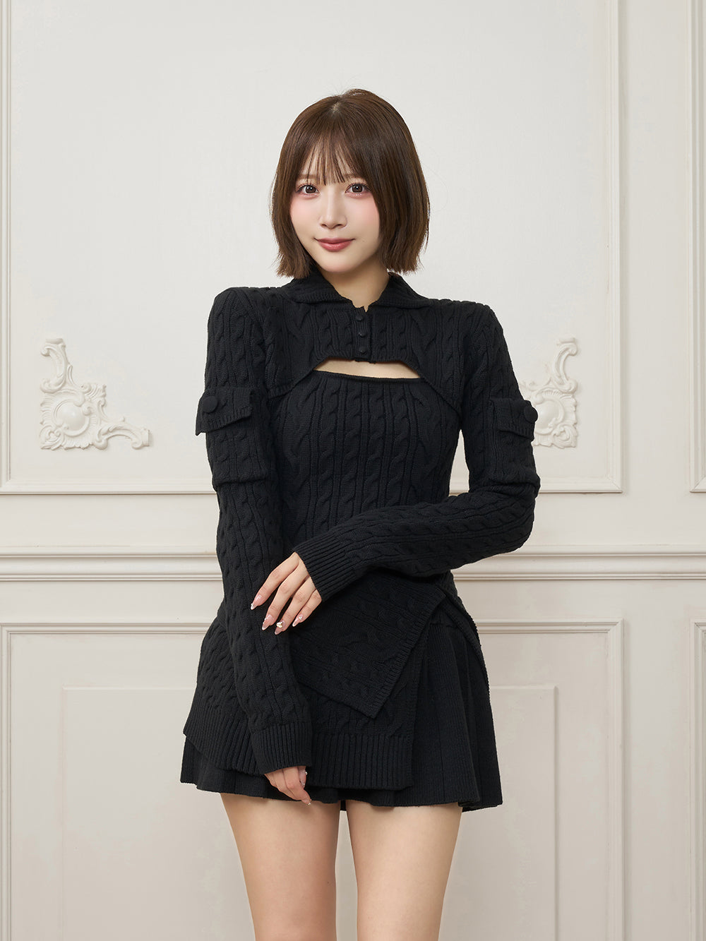 モデル：162cm（着用サイズ：FREE　着用カラー：BLK）