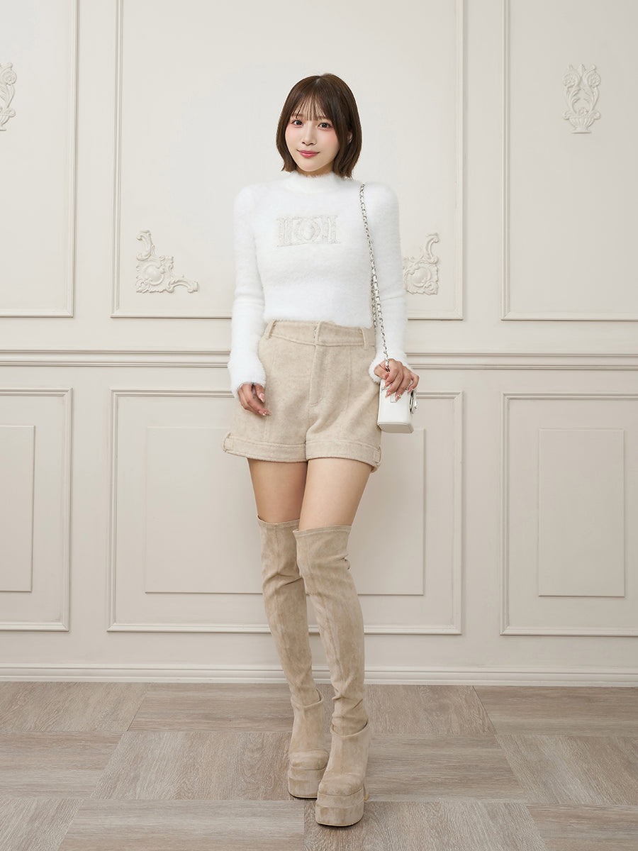 モデル：162cm（着用サイズ：FREE　着用カラー：WHT）