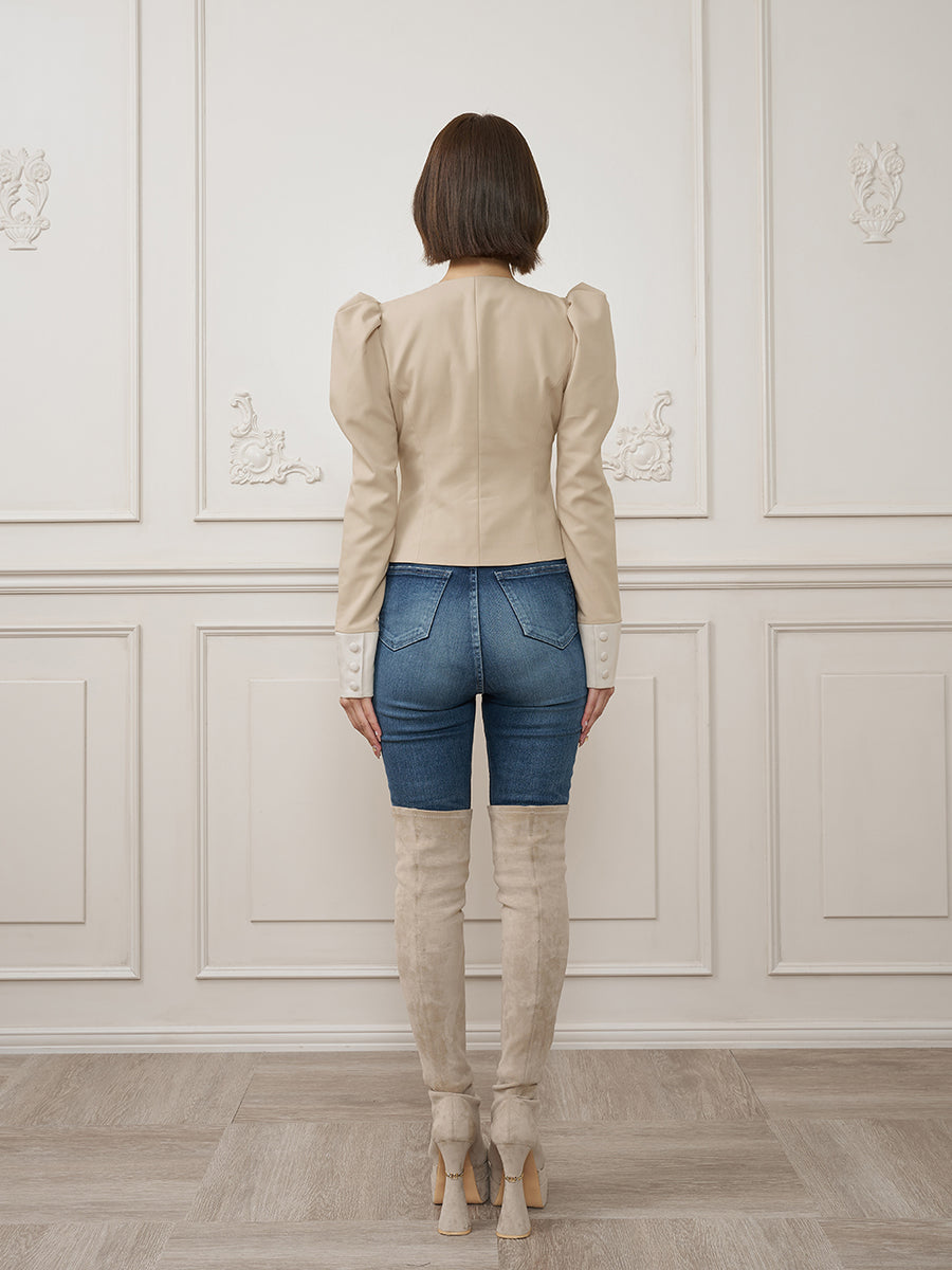モデル：162cm（着用サイズ：FREE　着用カラー：BEG）