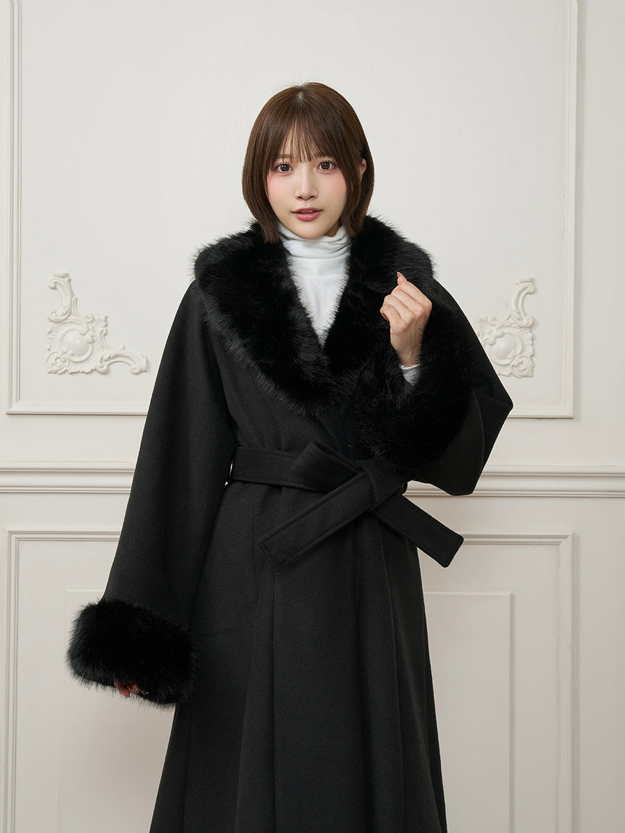 モデル：162cm（着用サイズ：FREE　着用カラー：BLK）